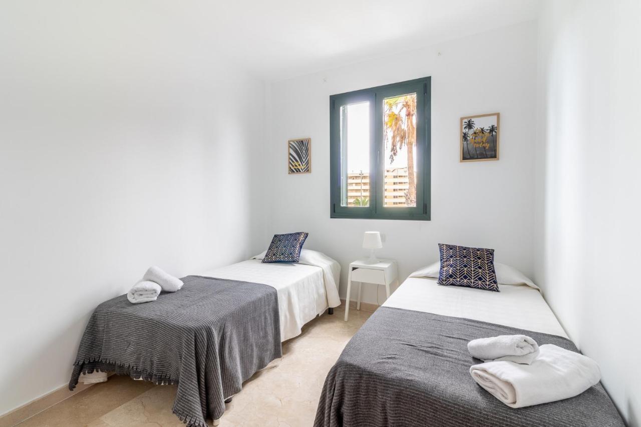 Flatguest San Fernando + 4Bdr + Terrace + Parking Villa San Bartolomé Exteriör bild