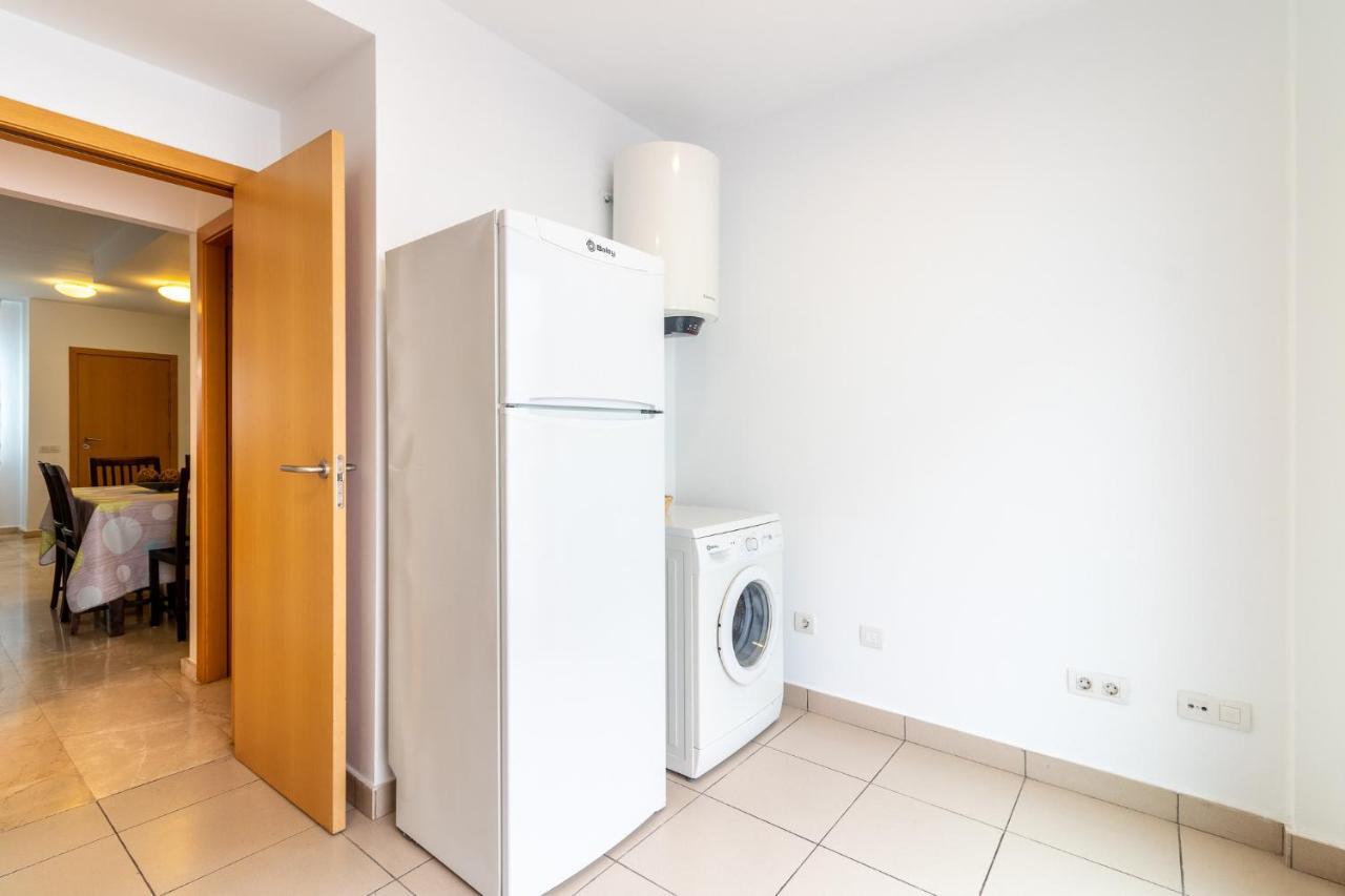 Flatguest San Fernando + 4Bdr + Terrace + Parking Villa San Bartolomé Exteriör bild